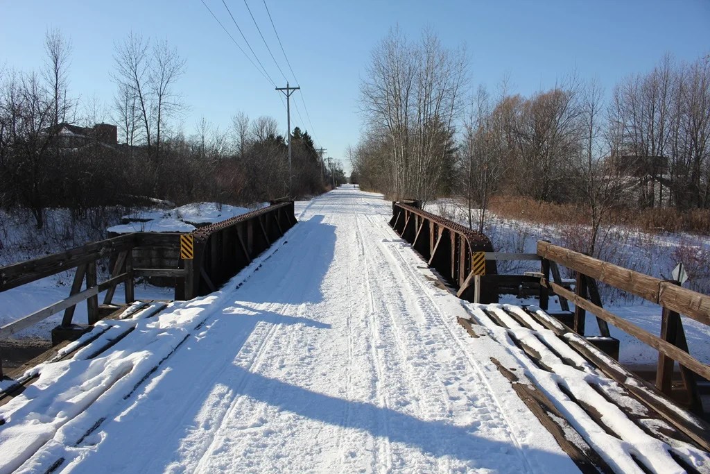 Vaughn Avenue Trail Bridge